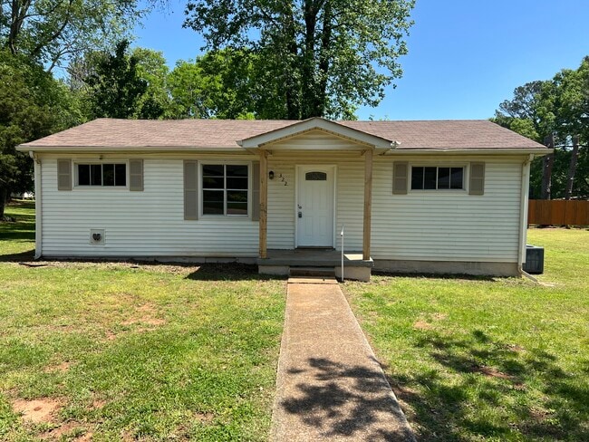property at 322 Pauline Dr