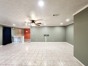 2830 Virginia Colony Dr in Webster, TX - Building Photo - Building Photo