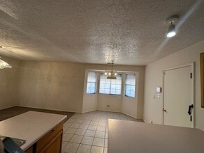 1801 Regency Park Rd SE in Rio Rancho, NM - Building Photo - Building Photo