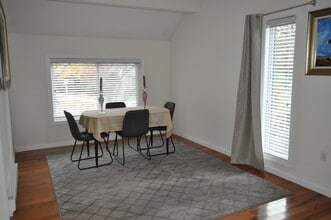 29 Crocus Ln in Avon, CT - Building Photo - Building Photo