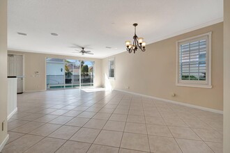 217 Poinciana Dr in Jupiter, FL - Building Photo - Building Photo