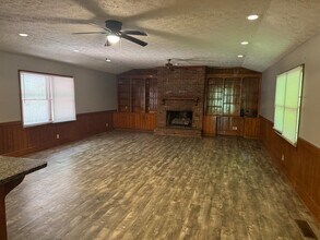 121 Woodland Cir in Milledgeville, GA - Building Photo - Building Photo