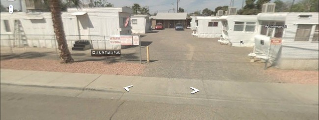 Tolleson Mobile Home Park in Tolleson, AZ - Building Photo - Building Photo