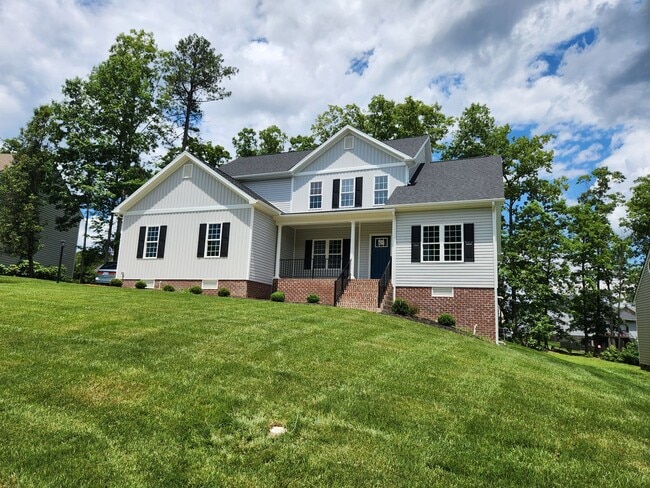 property at 9018 Mahogany Dr