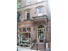 24 N 3rd St Apartamentos