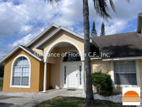 3141 Enclave Ct in Kissimmee, FL - Foto de edificio - Building Photo