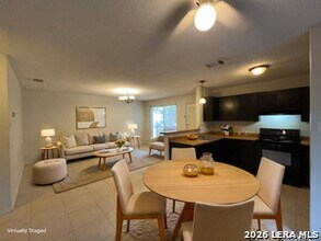 8869 Meadow Trace St in San Antonio, TX - Building Photo - Building Photo