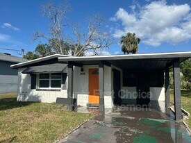 7406 S Morton St in Tampa, FL - Building Photo