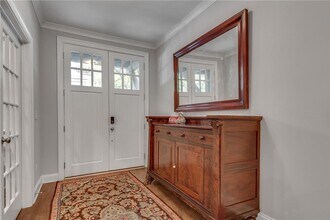 345 Glen Iris Dr NE in Atlanta, GA - Building Photo - Building Photo