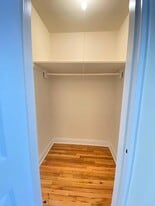 308 W 92nd St in New York, NY - Building Photo