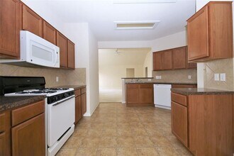 14714 Keystone Green Dr in Cypress, TX - Building Photo - Building Photo