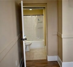 632 Roanoke Ave in Roanoke Rapids, NC - Foto de edificio - Building Photo