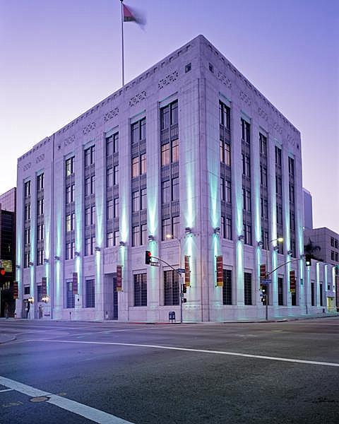 409 W Olympic Blvd in Los Angeles, CA - Building Photo