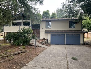 4426 Holly Ln NW in Gig Harbor, WA - Building Photo - Building Photo
