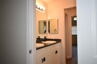 7407 Cortes Dr photo'