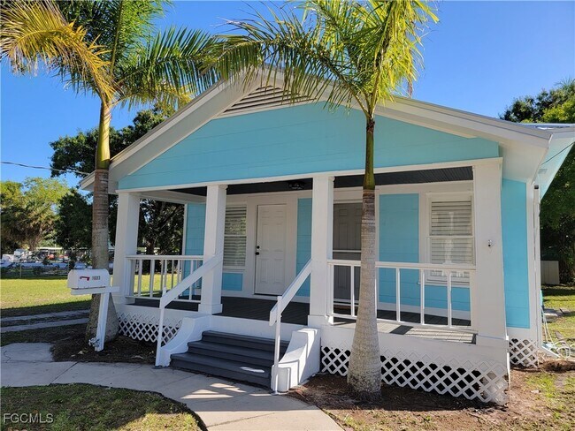 1603 Woodford Ave in Ft. Myers, FL - Building Photo - Building Photo