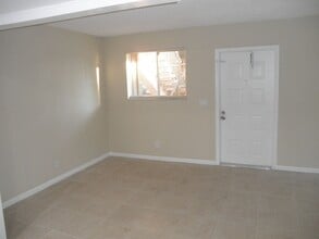 1856 Fairview Villas Dr in West Palm Beach, FL - Building Photo - Building Photo