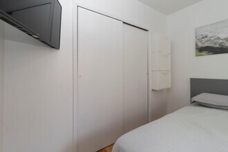 247 E 94th St in New York, NY - Building Photo - Building Photo