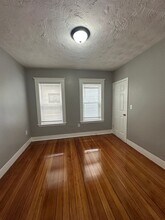 42 Theodore St in Boston, MA - Building Photo - Building Photo