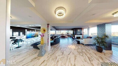 3530 Piedmont Rd NE-Unit -P1 in Atlanta, GA - Foto de edificio - Building Photo