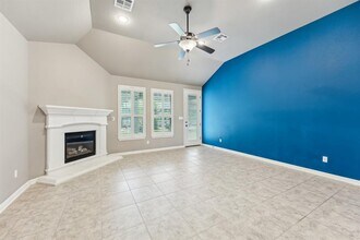 4504 Tambre Bend in Bee Cave, TX - Building Photo - Building Photo