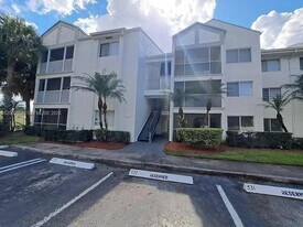 5760 Rock Island Rd in Tamarac, FL - Building Photo