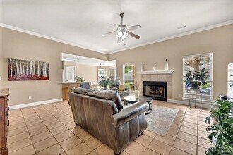 2046 Pine Woods Rd in Springdale, AR - Building Photo - Building Photo