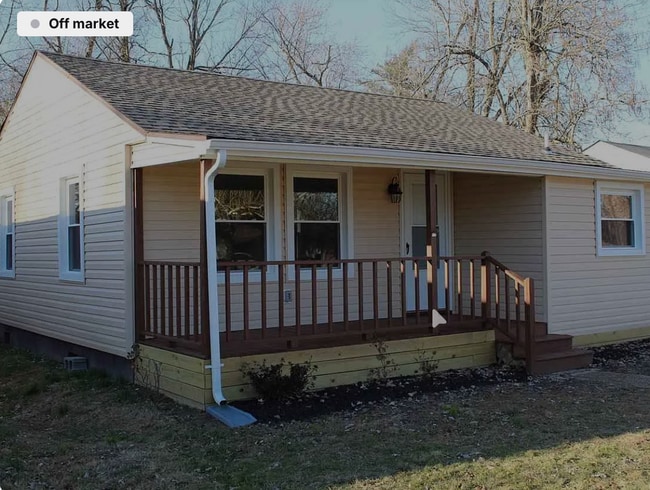 property at 2913 Goodman St