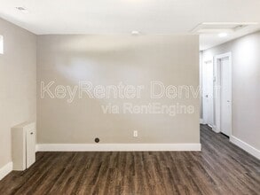 201 1/2 S Meade St in Denver, CO - Building Photo - Building Photo