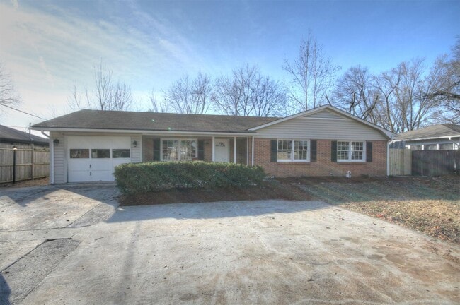 property at 4015 Apollo Dr SW