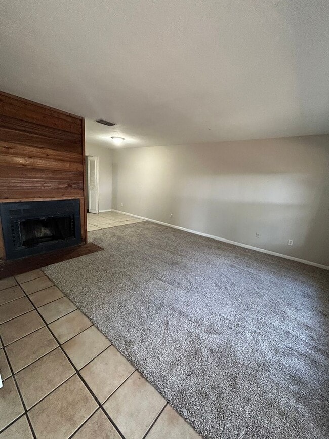 2523 NW 62 Pl in Gainesville, FL - Building Photo - Building Photo