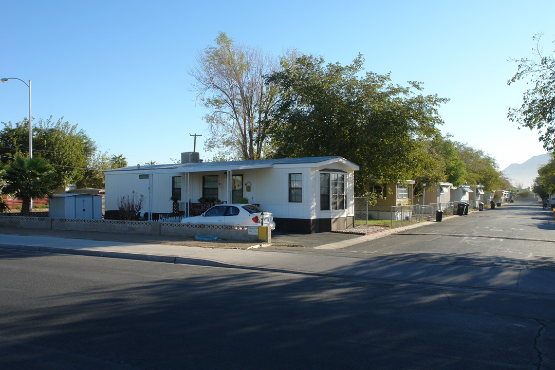 Walnut Mobile Home Park in Las Vegas, NV - Building Photo