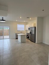 2582 SE 29th St in Homestead, FL - Building Photo - Building Photo