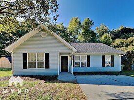 5714 Justins Forest Dr in Charlotte, NC - Building Photo