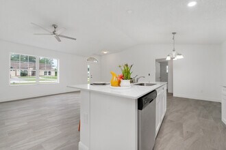 14107 SW 33rd Court Rd in Ocala, FL - Building Photo - Building Photo