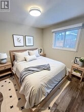 130 W 34th St in Hamilton, ON - Building Photo - Building Photo