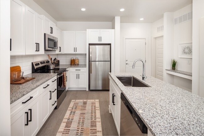 The Remy Apartments at LaGrange in Lagrange, GA - Foto de edificio - Building Photo
