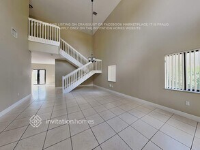 15994 SW 151st Terrace, Unit 104 in Miami, FL - Building Photo - Building Photo