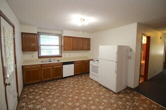 944 N 25th St in Lincoln, NE - Building Photo - Building Photo