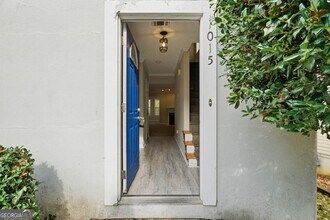 1015 Plantation Way in Kennesaw, GA - Building Photo - Building Photo