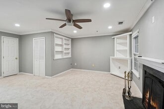 1511 Ashburnham Dr in Crofton, MD - Building Photo - Building Photo