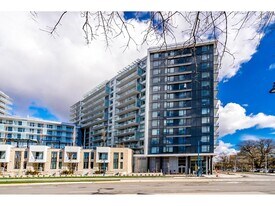 6808 Minoru Blvd in Richmond, BC - Building Photo