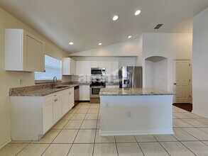 23121 Emerson Way in Land O Lakes, FL - Building Photo - Building Photo