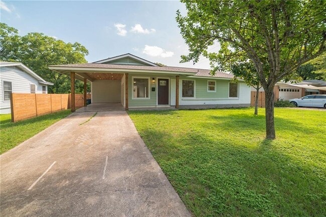 property at 1502 Villanova Dr