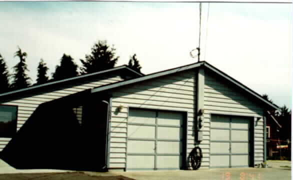 7003 51st Ave NE in Marysville, WA - Building Photo