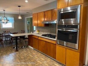 299 Hollywood Ave in Long Branch, NJ - Building Photo - Building Photo