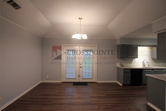 305 Lakeview St in Whitehouse, TX - Building Photo - Building Photo