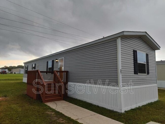 property at 301 W Tower Ln