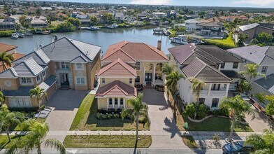 1224 Acappella Ln in Apollo Beach, FL - Building Photo - Building Photo