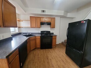 2309 Hunter St in Baltimore, MD - Building Photo - Building Photo
